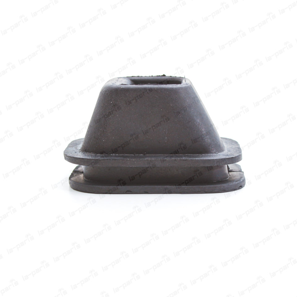 Genuine OEM Nissan 300ZX Pathfinder Pickup D21 Clutch Fork Dust Boot 30542-31G105