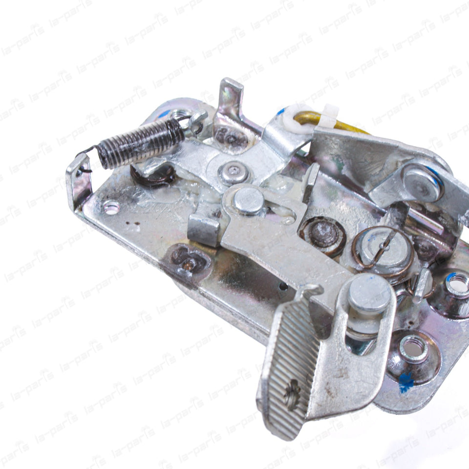 New Genuine OEM Toyota 75-83 Land Cruiser FJ40 Left Door Lock Latch 69320-903005