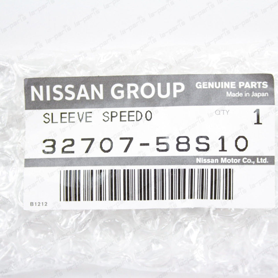 New Genuine Nissan 79-88 200SX 280ZX 300ZX Speedometer Pinion Sleeve 32707-58S10