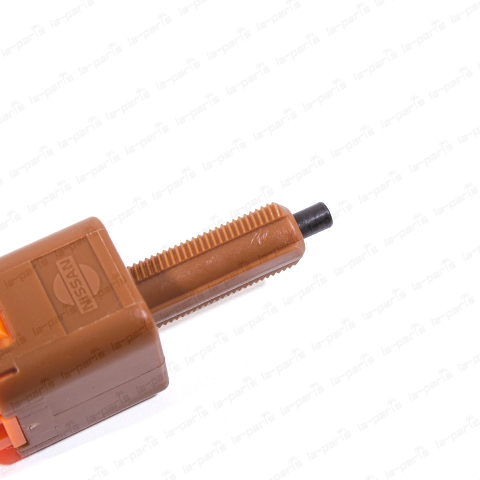 New Genuine OEM Nissan 17-19 Sentra 18-19 Kicks Stoplamp Switch 25320-BR00A7