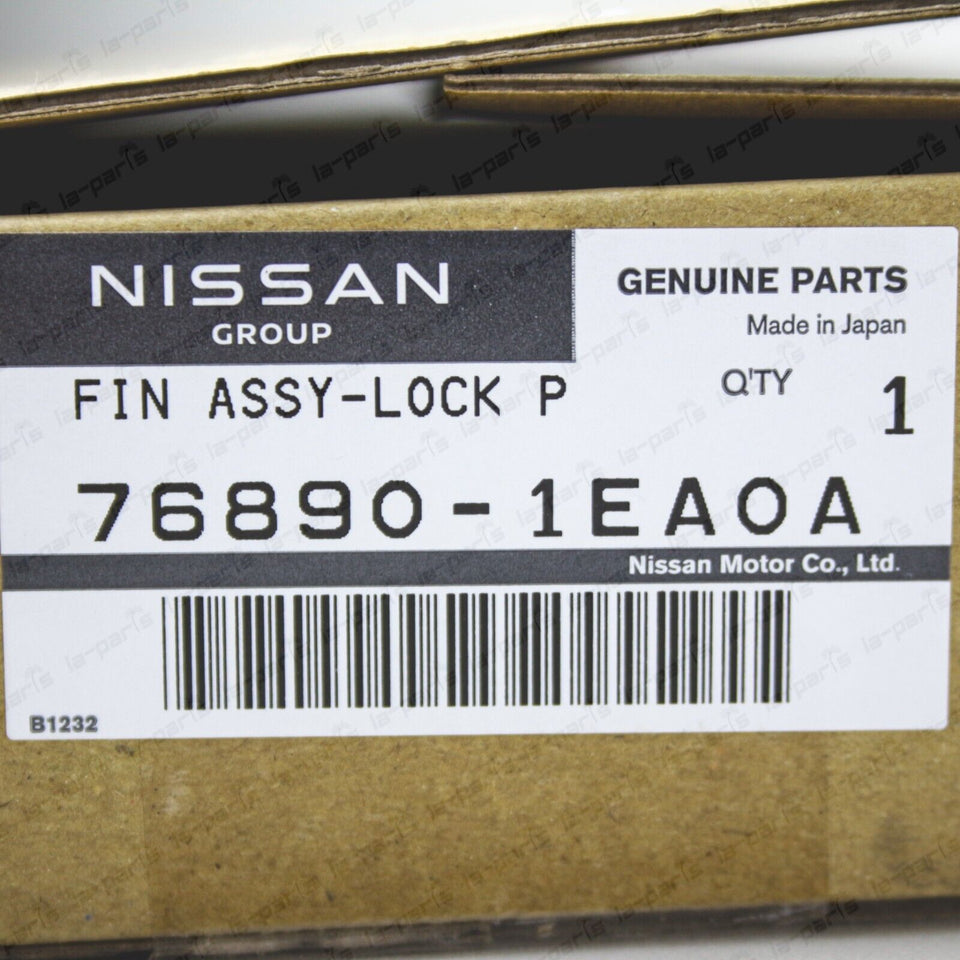 Genuine Nissan Z34 370Z FairladyZ Passenger Side Finisher Lock Pillar 768901EA0A