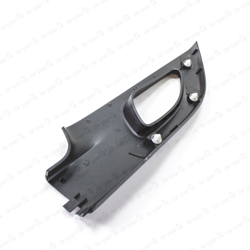 Genuine Nissan 05-12 Pathfinder Front Passenger Roof Rack End Cover 73830-ZL20B