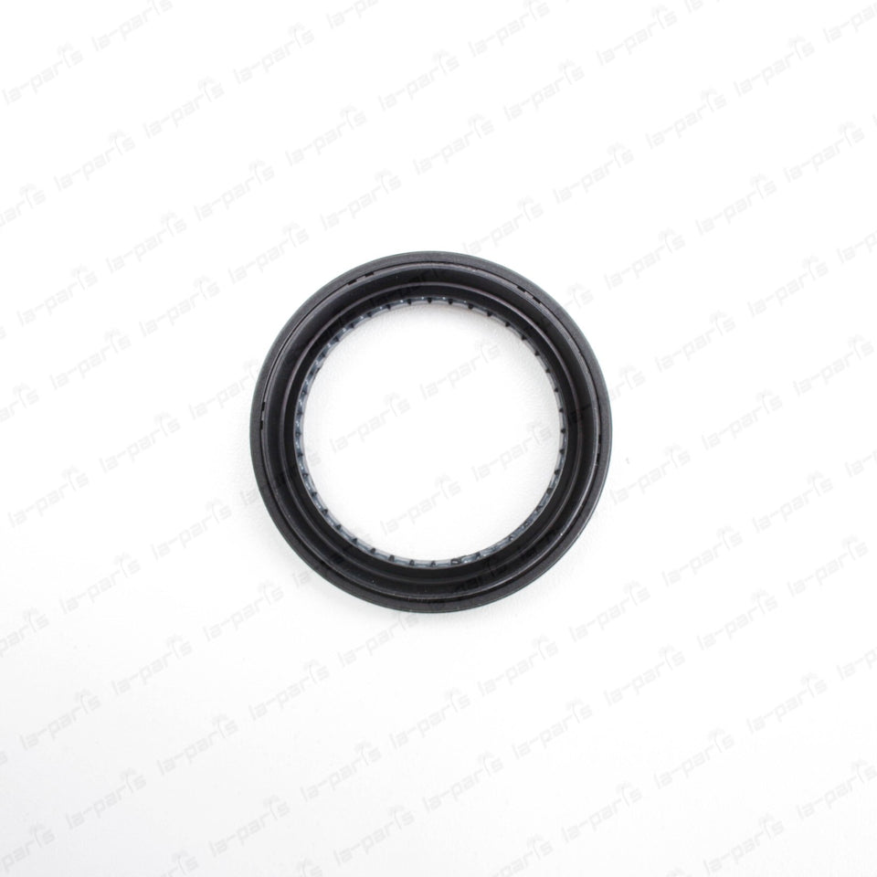 NEW GENUINE SUZUKI 2006-2014 GRAND VITARA 4WD TRANSFER CASE FRONT OUTPUT SEAL4