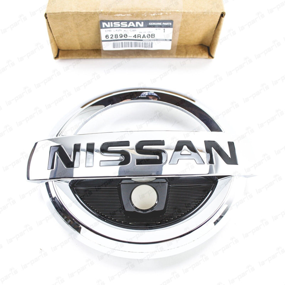 Genuine Nissan Maxima 2016-2019 Radiator Grille Emblem With Hole Front Camera