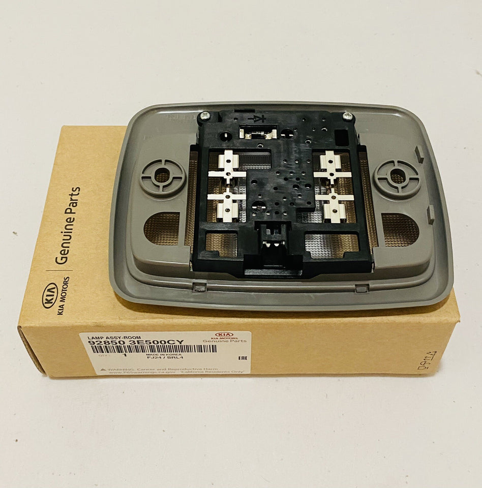 New Genuine 2007-2008 Kia Sorento Dome Lamp Dome Light Gray 92850-3E500CY9