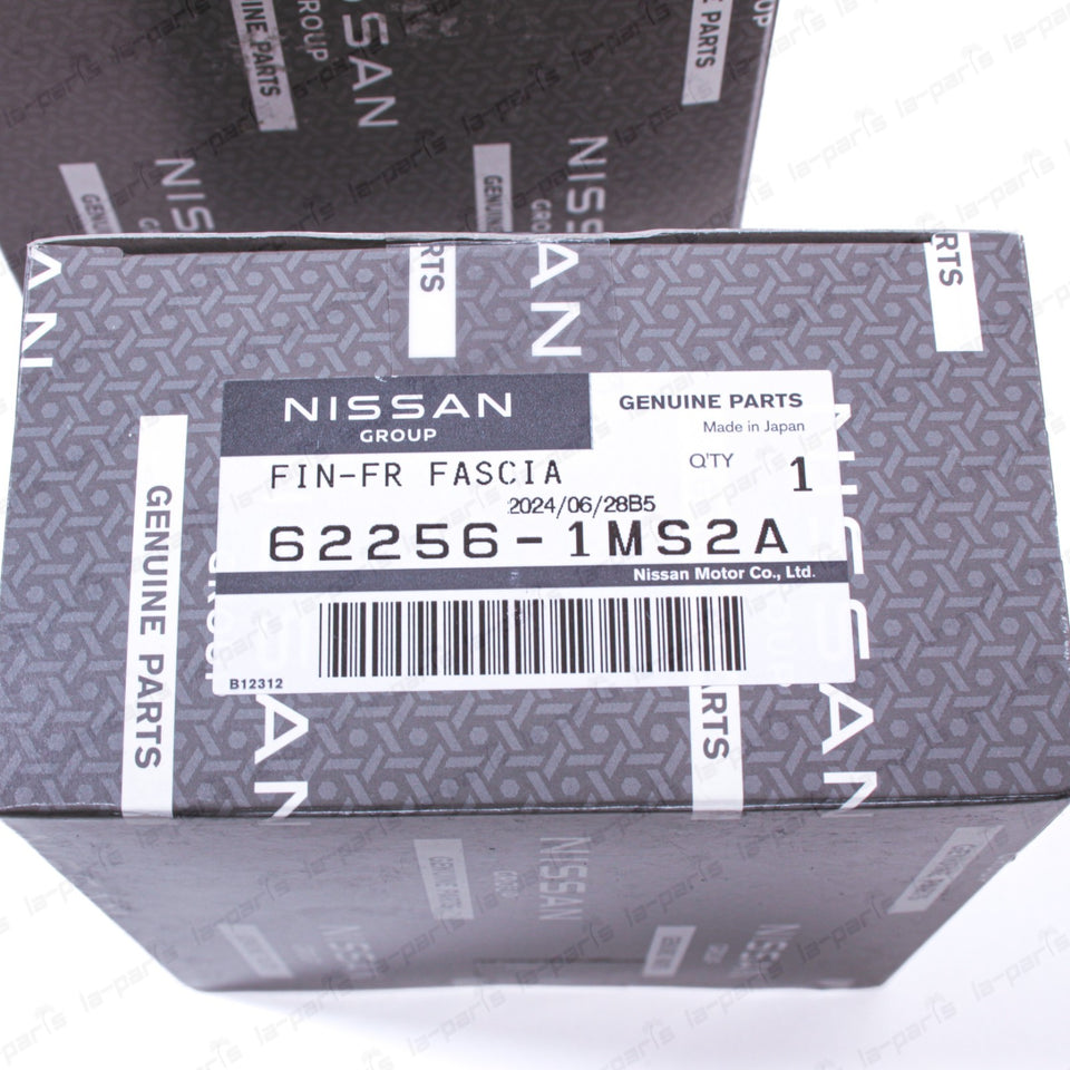 New Genuine OEM Infiniti G25 G37 M37 M56 Q70 Sport Fog Light Bezel Trim Set11