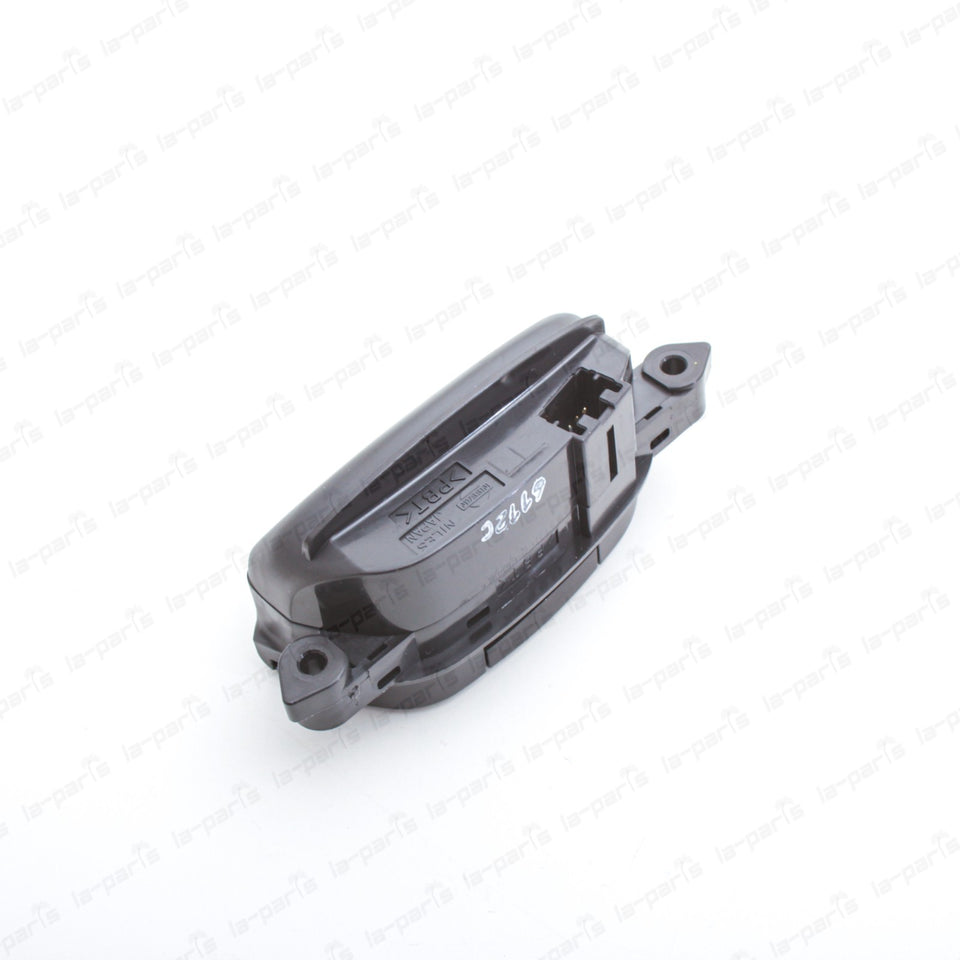 New Genuine OEM Nissan 97-10 Patrol Y61 Steering Wheel Radio Switch 25552-VD21A4