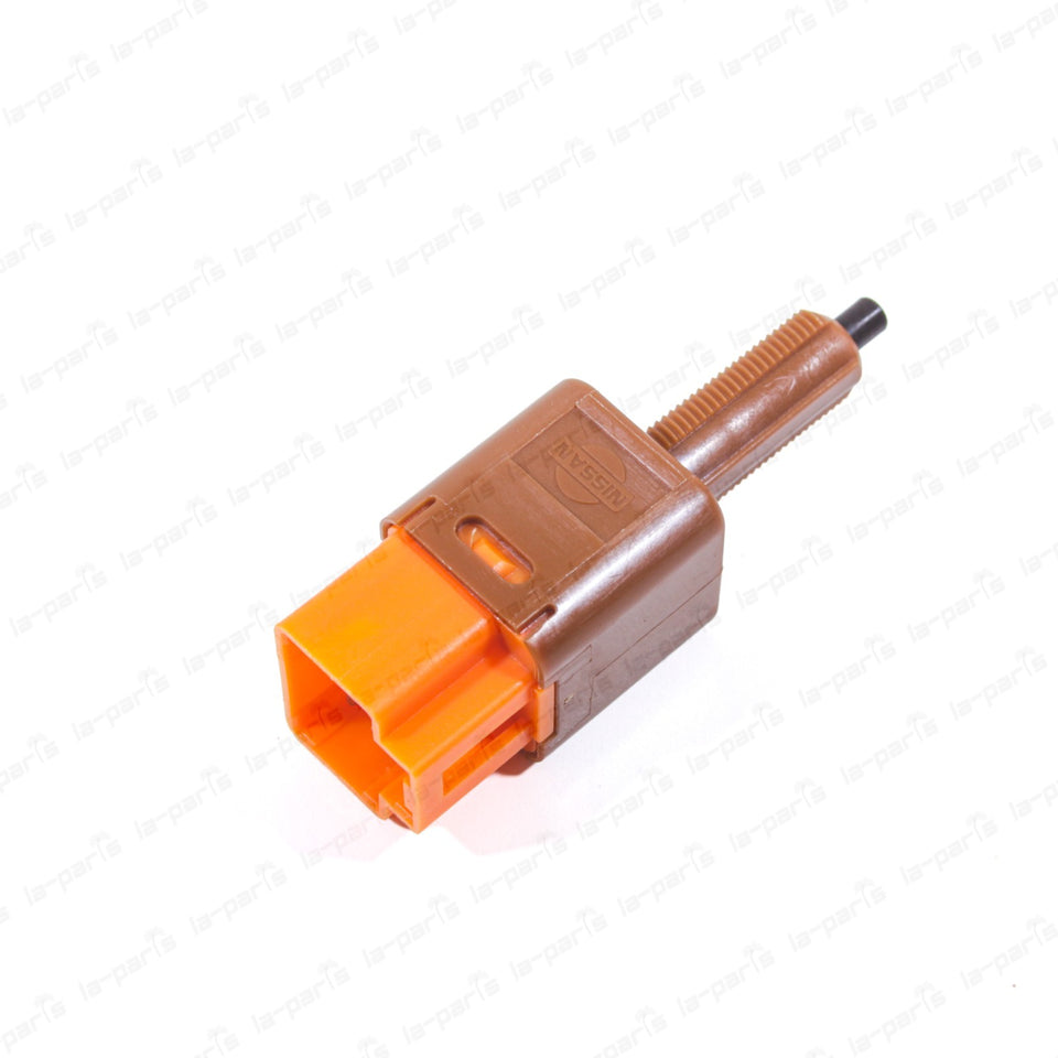 New Genuine OEM Nissan 17-19 Sentra 18-19 Kicks Stoplamp Switch 25320-BR00A5
