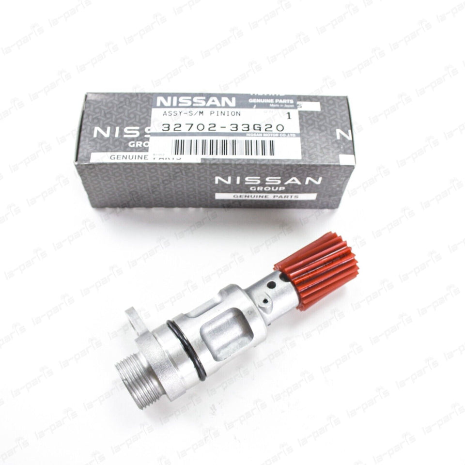 Genuine Nissan 86-94 Hardbody Pickup Pathfinder Speedometer Pinion 32702-33G20