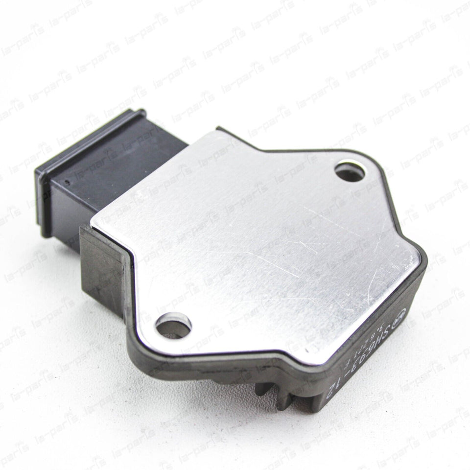 New Genuine Honda VT750 CBR600 CBR900RR Rectifier Regulator 5-Pin 31600-MV4-010