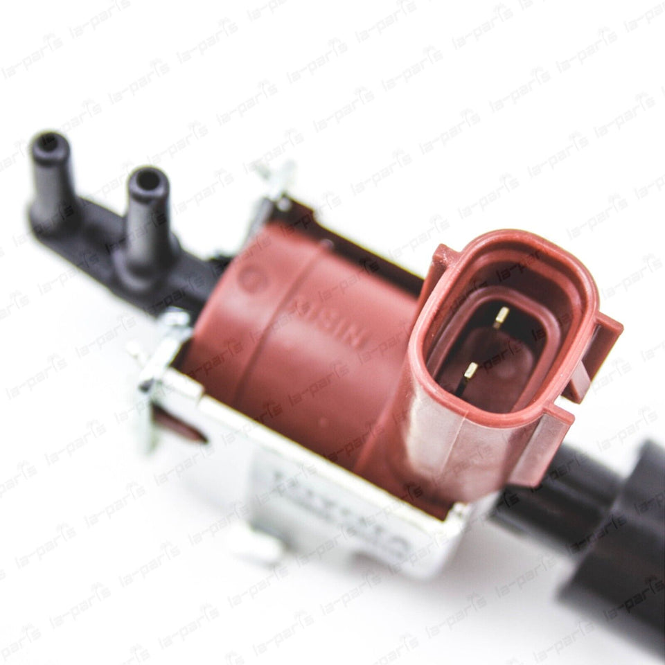 New Genuine OEM Toyota 4Runner Sequoia GS300 IS300 Vacuum Switching Valve 25860-46010