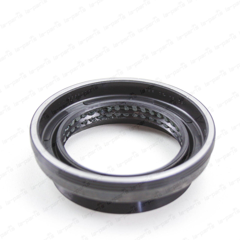 New Genuine OEM Nissan 2008-2015 Titan Rear Axle Shaft Seal 43252-ZR00A
