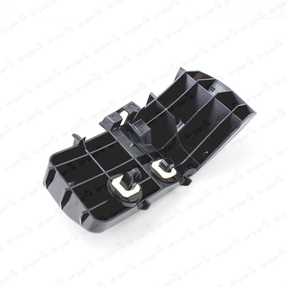 New Genuine OEM Toyota FJ Cruiser Rear Bumper Driver Side Retainer 52588-35030