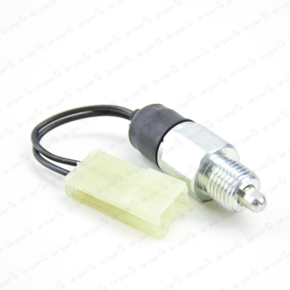 New Genuine Nissan Skyline R32 R33 200SX S14 Reverse Light Switch 32005-K106A