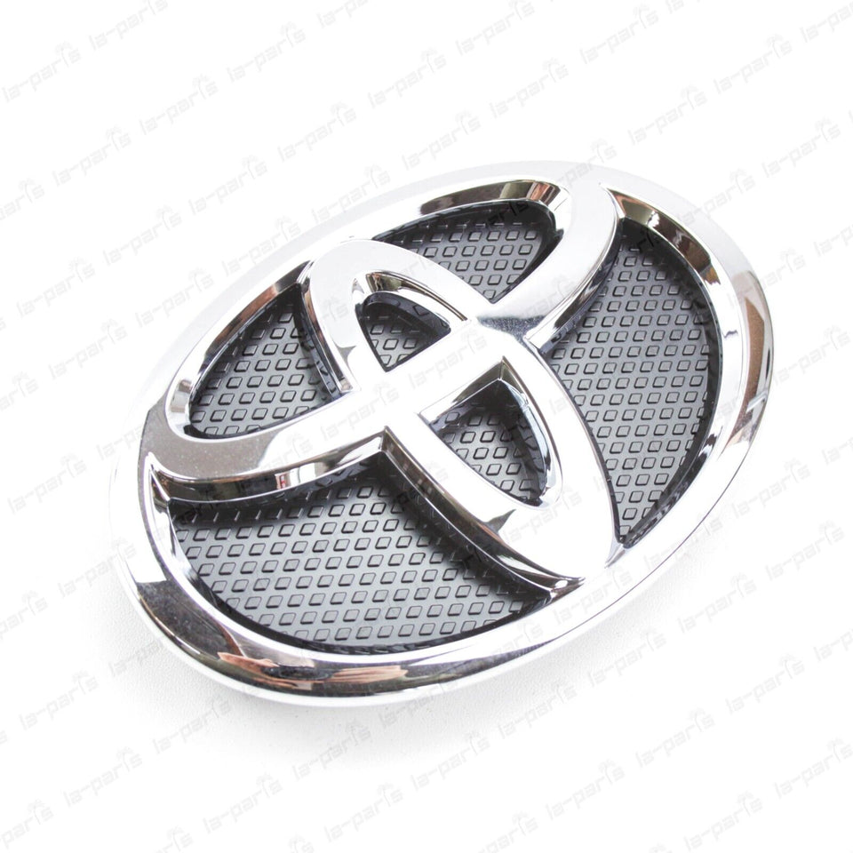 New Genuine Toyota 2007-2012 Yaris Sedan Front Grille Emblem 75301-52080