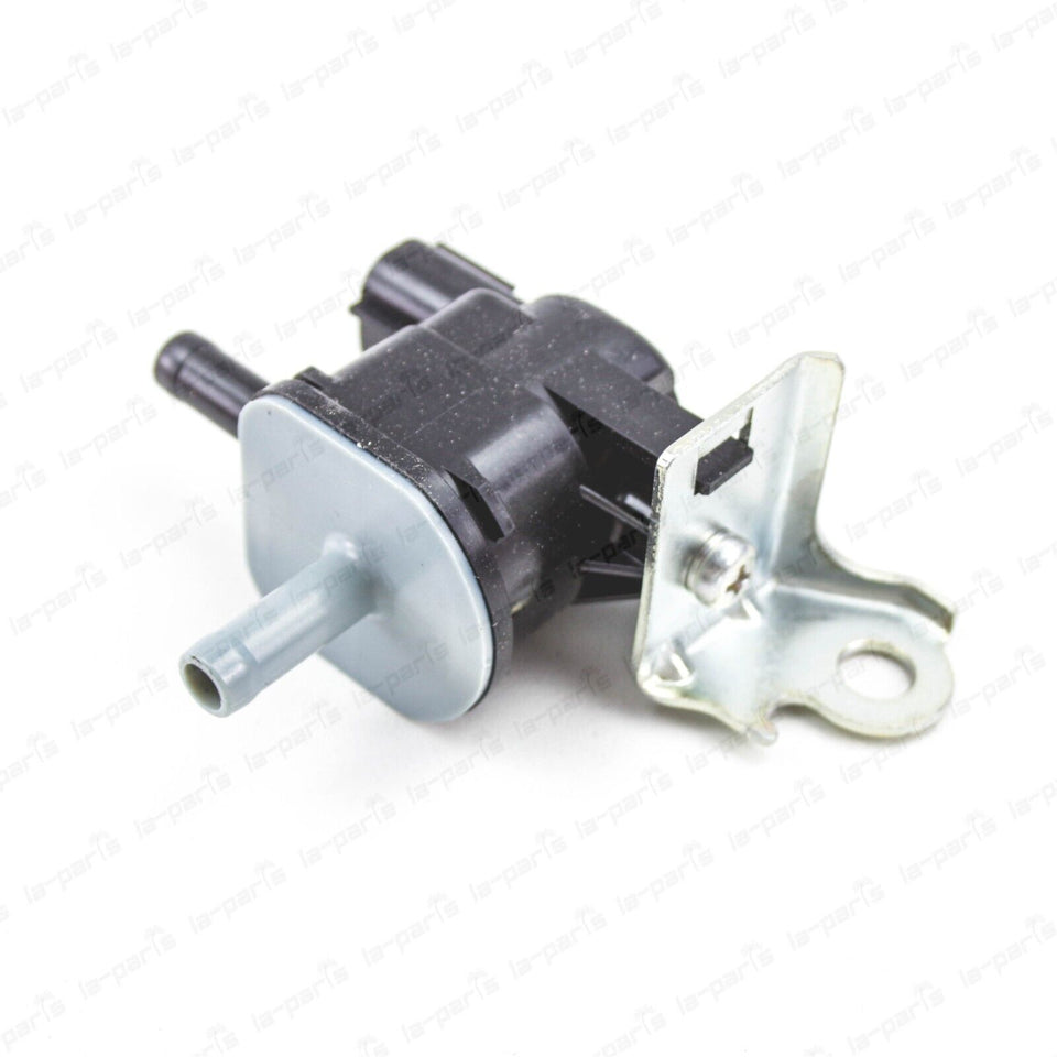Genuine Toyota Sequoia Tundra Lexus GS IS ES Vacuum Switching Valve 25860-31060